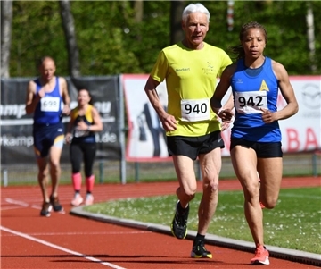 Norbert Lindemann und Maritza Rodallega Leon SV Nordenham