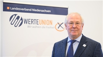 Nur durch Jozef Rakicky sitzt die Werteunion im niedersächsischen Landtag – doch wie lange bleibt das so? (Archivbild)