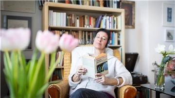 NZ-Redakteurin Susanne Schwan taucht ab, in Joachim Ernst Berendts "Nada Brahma: Die Welt ist Klang" in die Welt der Stille und der Musik.