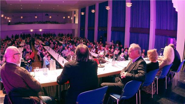 Ob Bundeskanzler-Besuch, KZW-Podiumsdiskussion zur Bürgermeisterwahl (Foto) oder Fonsstock - Christoph Heilscher war überall vor Ort.