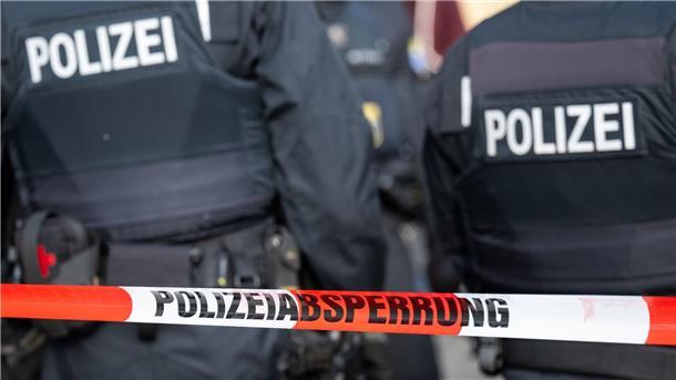Zwei Ukrainer in Bayern getötet - Russe tatverdächtig Ob sich die drei Männer kannten, dazu konnte die Polizei zunächst noch nichts sagen (Symbolfoto).