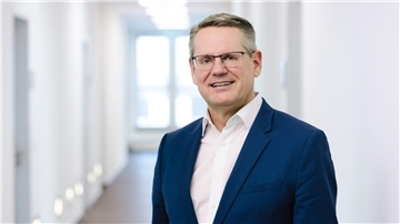 „Ob und wann Stada verkauft wird, ist ausschließlich die Entscheidung unserer Eigentümer Bain Capital und Cinven“, sagt der Vorstandschef des Pharmakonzerns Stada.