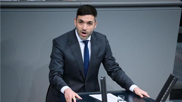 FDP-Politiker fordert Entscheidung über Georgien und Moldau „Ob wir es wollen oder nicht - dieses Thema spielt eine riesige Rolle überall im Land. Wir brauchen diese Entlastung des deutschen Asylsystems“, sagt FDP-Innenpolitiker Konstantin Kuhle über die Einstufung von Georgien und Moldau als sichere Herkunftsländer.