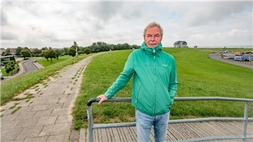 Oberdeichgräfe Günter Veldmann in Wremen