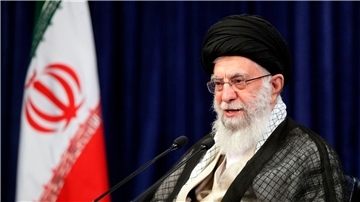 Oberster Führer und geistliches Oberhaupt des Iran: Ajatollah Ali Chamenei.