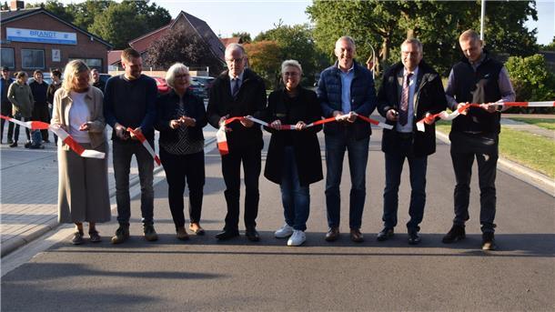 Offizielle Einweihung der Ortsdurchfahrt.