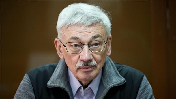 Neuer Prozess gegen Menschenrechtler Orlow begonnen Oleg Orlow von der mit dem Friedensnobelpreis ausgezeichneten Menschenrechtsorganisation Memorial.