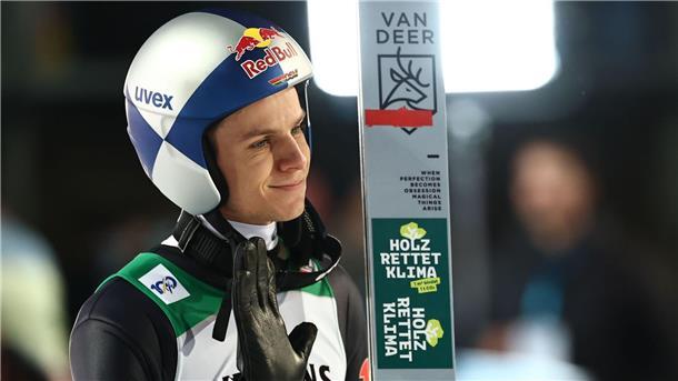 „Lehrbua“ genießt: Paschke und Co. verzweifeln an Österreich Olympiasieger Wellinger hat mit dem Tournee-Sieg nichts zu tun.