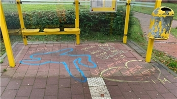 „Pass auf, dass du nicht der Nächste bist und vertraue deinem Immunsystem.“ Rund um das Gymnasium Langen wurden solche Parolen aufgemalt oder gesprayt.