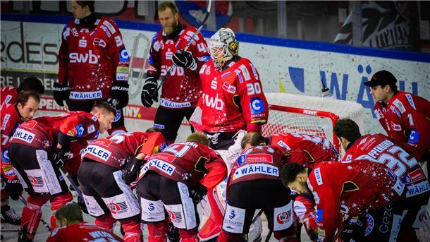 Pinguins sorgen am 1. Advent für Festtagsstimmung Wintertrikot Fischtown Pinguins