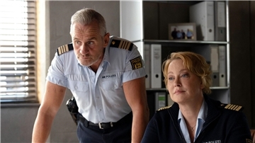 Paul Schott (Tim Wilde) und Nele Fehrenbach (Floriane Daniel) haben neue Fälle zu lösen.