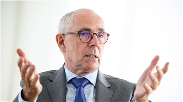 Peter Adrian ist Präsident der Deutschen Industrie- und Handelskammer.