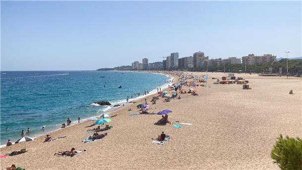 Platja d’Aro ist auch bei ausländischen Touristen sehr beliebt. Hier hört man neben Spanisch und Katalanisch viel Deutsch, Französisch, Englisch und Italienisch.