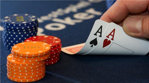 Ein Pokerblatt