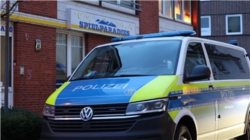 Polizei und Zoll haben in Cuxhaven fünf Spielhallen aufgesucht, eine befindet sich in der Lehmkuhle (Foto). Die Ermittlungen der Polizei laufen. 