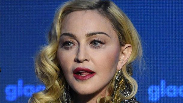 Nach Krankenhausaufenthalt: Madonna sagt Danke Popstar Madonna ist nach einer schweren bakteriellen Infektion wieder auf dem Weg der Besserung.