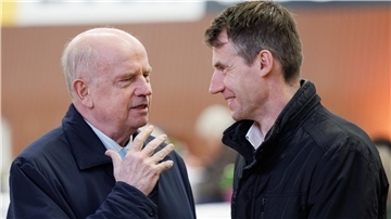 Präsident Martin Richenhagen (l) und Sport-Geschäftsführer Dennis Peiler (r) haben viel Arbeit vor sich.