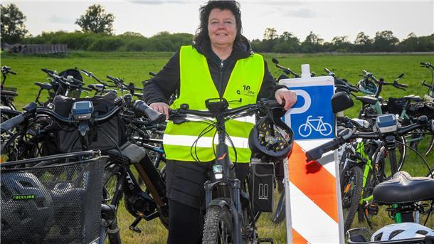 Gabi Kasten am Fahrrad