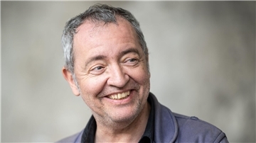 Rainald Grebe gibt Ende Juli das Konzert „Halleluja Berlin“ in der Waldbühne.