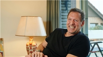 Ralf Moeller geht mit seinem Freund, Arnold Schwarzenegger, nach den Weihnachtsfeiertagen Skifahren.