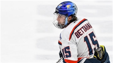 Rayan Bettahar wechselt von Zweitligist Kassel Huskies zu den Fischtown Pinguins.