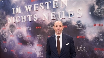 Regisseur Edward Berger stellt seinen Film „Im Westen nichts Neues“ in Berlin vor.