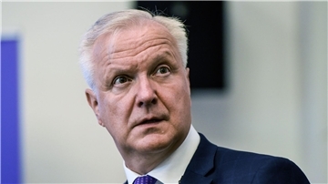Rehn, Ratsmitglied der Europäischen Zentralbank, erinnert im Kampf gegen die Inflation an Durchhaltevermögen und Hartnäckigkeit.