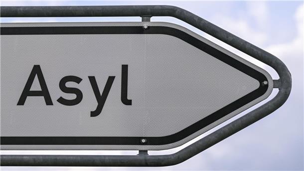 Asylerstanträge: Höchster Wert seit September 2016 Rekordjahr? Im Jahr 2023 wurden bisher 267.384 Erstanträge auf Asyl gestellt.