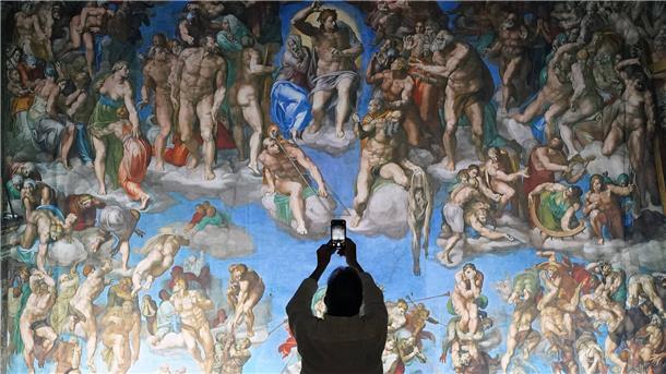 Reproduktionen von Michelangelos Fresken aus der Sixtinischen Kapelle sind nun auch in Hamburg zu sehen. Sie waren bereits in zwölf Städten weltweit ausgestellt.