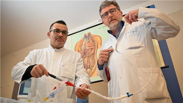 Rettung für Patienten mit schwerem Herzinfarkt: die "Impella 2,5 Pumpe“, die sogenannte „kleinste Herzpumpe der Welt“.