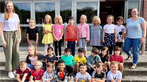 Mit Fotos von allen ersten Klassen: Diese Kinder wurden in Nordenham eingeschult Klassenfoto