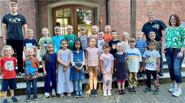 Mit Fotos von allen ersten Klassen: Diese Kinder wurden in Nordenham eingeschult Klassenfoto