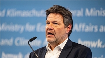 Robert Habeck (Bündnis 90/Die Grünen), Bundesminister für Wirtschaft und Klimaschutz, machte klar: Eine grundlegende Reform braucht Zeit.
