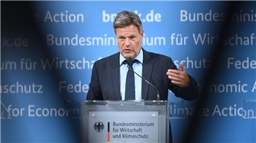 Robert Habeck ist Vizekanzler und Bundesminister fu¨r Wirtschaft und Klimaschutz.