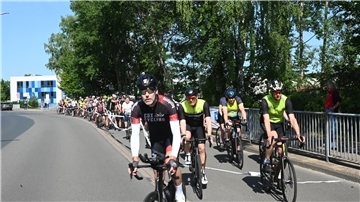 Rund 100 Teilnehmer gingen am Sonnabend bei der RTF des TSV Bremervörde an den Start.