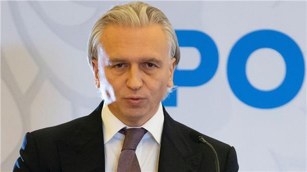 Russland erklärt Bereitschaft für Fußball-EM 2032 Russlands Fußballverbandschef Djukow heizte mit einem Spruch Spekulationen an. (Archivbild)
