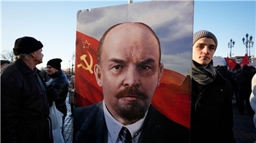 Russlands Kommunisten erinnern in Moskau an den 100. Todestag Lenins.