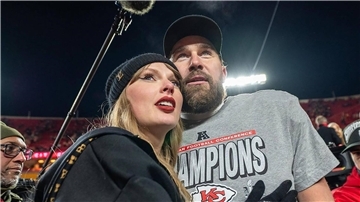 Sängerin Taylor Swift und Football-Star Travis Kelce stehen zusammen. Das Paar will bald heiraten.
