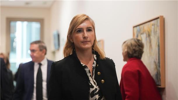 Ahnungslose Ministerin nach Unwetter in Spanien entlassen Salome Pradas war Innen- und Justizministerin der Region Valencia. Mit der zweiten Entlassung einer Ministerin ist die Regierungsumbildung abgeschlossen.