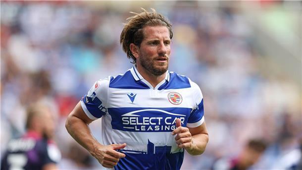 Britischer Fußballprofi: Erst Herzinfarkt, dann Tor Sam Hutchinson erlitt einen Herzinfarkt - während des Spiels.