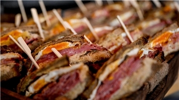 Sandwiches sind praktisch zu essen.