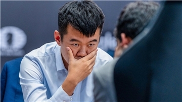 Titelverteidiger Liren schafft Ausgleich bei Schach-WM Schach-Weltmeister Ding Liren hält seine Chancen auf die Titelverteidigung aufrecht.