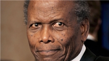Schauspieler Sidney Poitier bei der Verleihung der 69. Golden Globe Awards 2012.