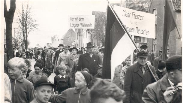 So groß wurde der Tag der Arbeit früher in Nordenham gefeiert Demonstrationszug