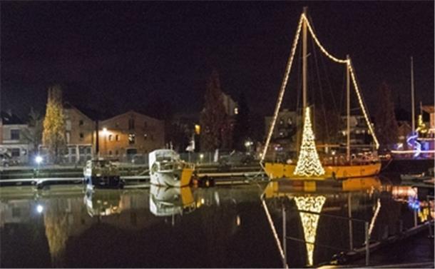 Schon im vergangenen Jahr hat der BRSV mit Lichtern am Binnenhafen ein Zeichen gesetzt.