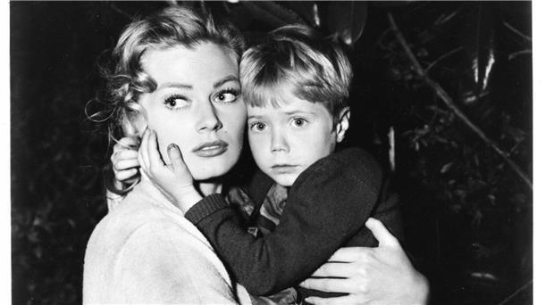 Timmy aus „Lassie“: Hundeliebhaber Jon Provost wird 75 Schon vor „Lassie“ arbeitete Jon Provost als Kleinkind mit großen Stars - wie hier mit Anita Ekberg. (Handout)
