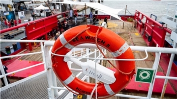 Sea-Watch droht in Italien eine Geldstrafe von bis zu 10.000 Euro. (Symbolbild)