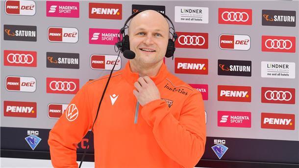 Eishockey-Hammer: Sebastian Furchner kehrt zu den Fischtown Pinguins zurück Sebastian Furchner war seit 2008 bei den Grizzlys Wolfsburg. Nun kommt er nach Bremerhaven zurück.