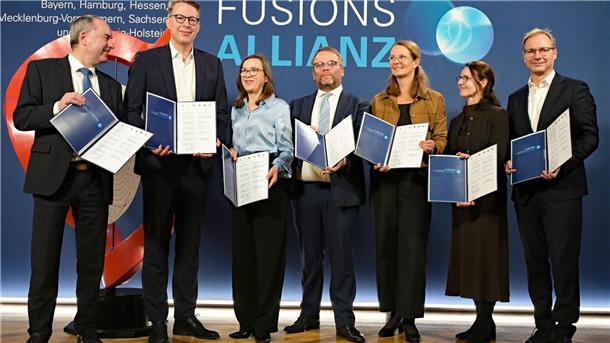 Bundesländer gründen Allianz zur Fusionsforschung Sechs Bundesländer wollen ihre Stärken bei der Fusionsforschung in der neuen „Fusionsallianz“ bündeln.
