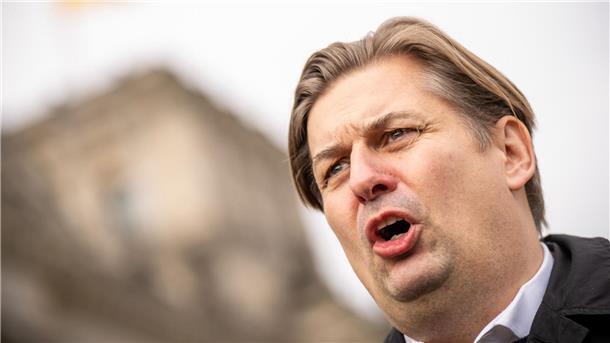 Büroräume von AfD-Politiker Krah in Brüssel durchsucht Sein ehemaliger Mitarbeiter steht im Verdacht, für China spioniert zu haben: AfD-Politiker Maximilian Krah.